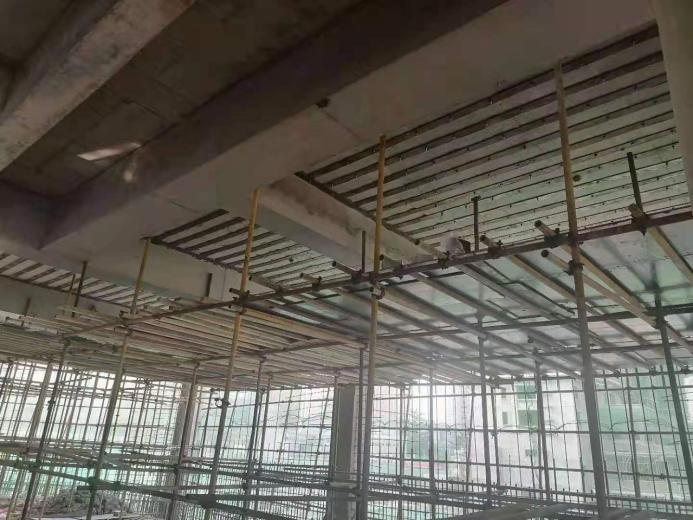 外粘鋼板加固法